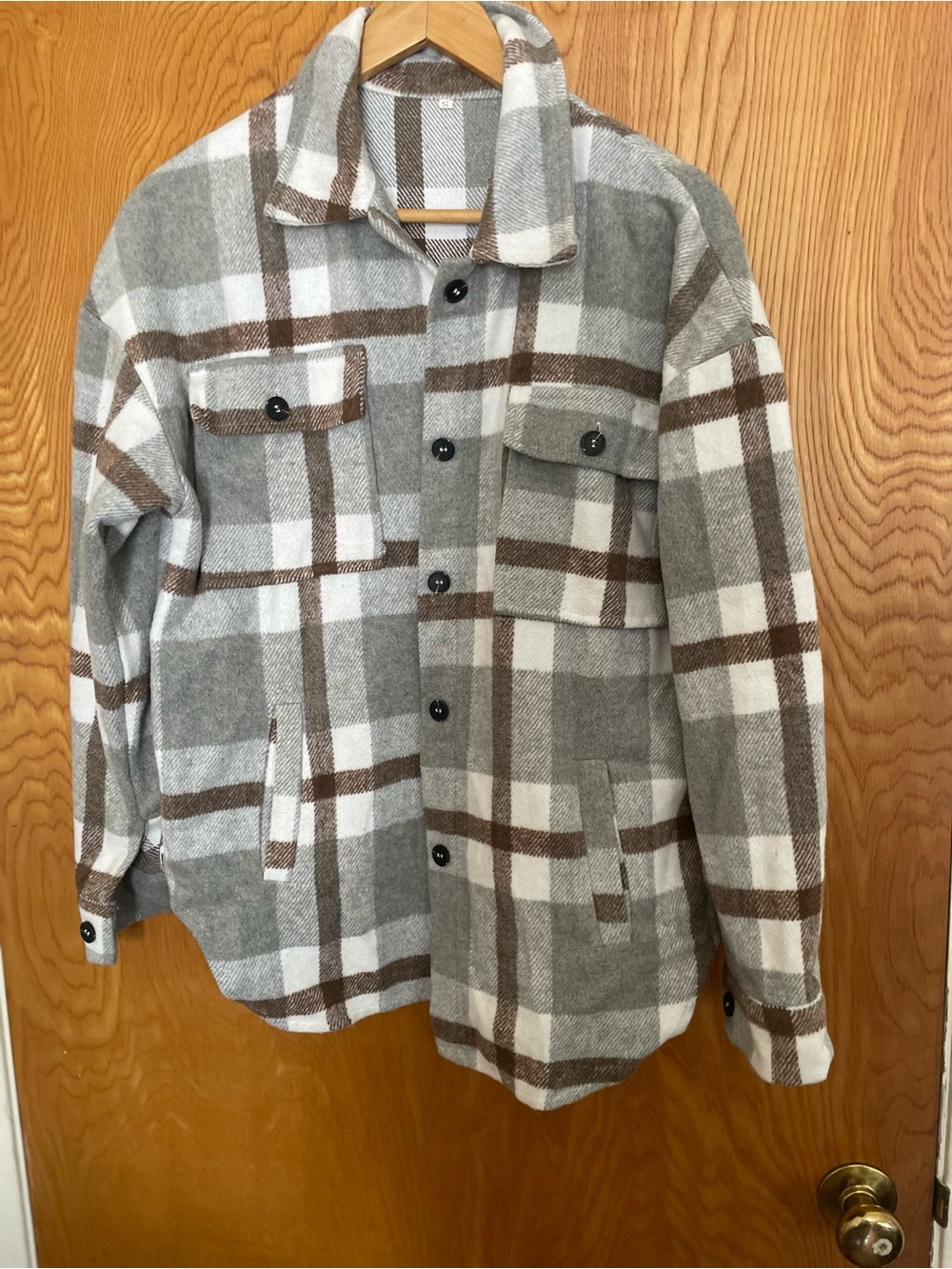Women’s Gray & Brown Plaid Button-Up Jacket